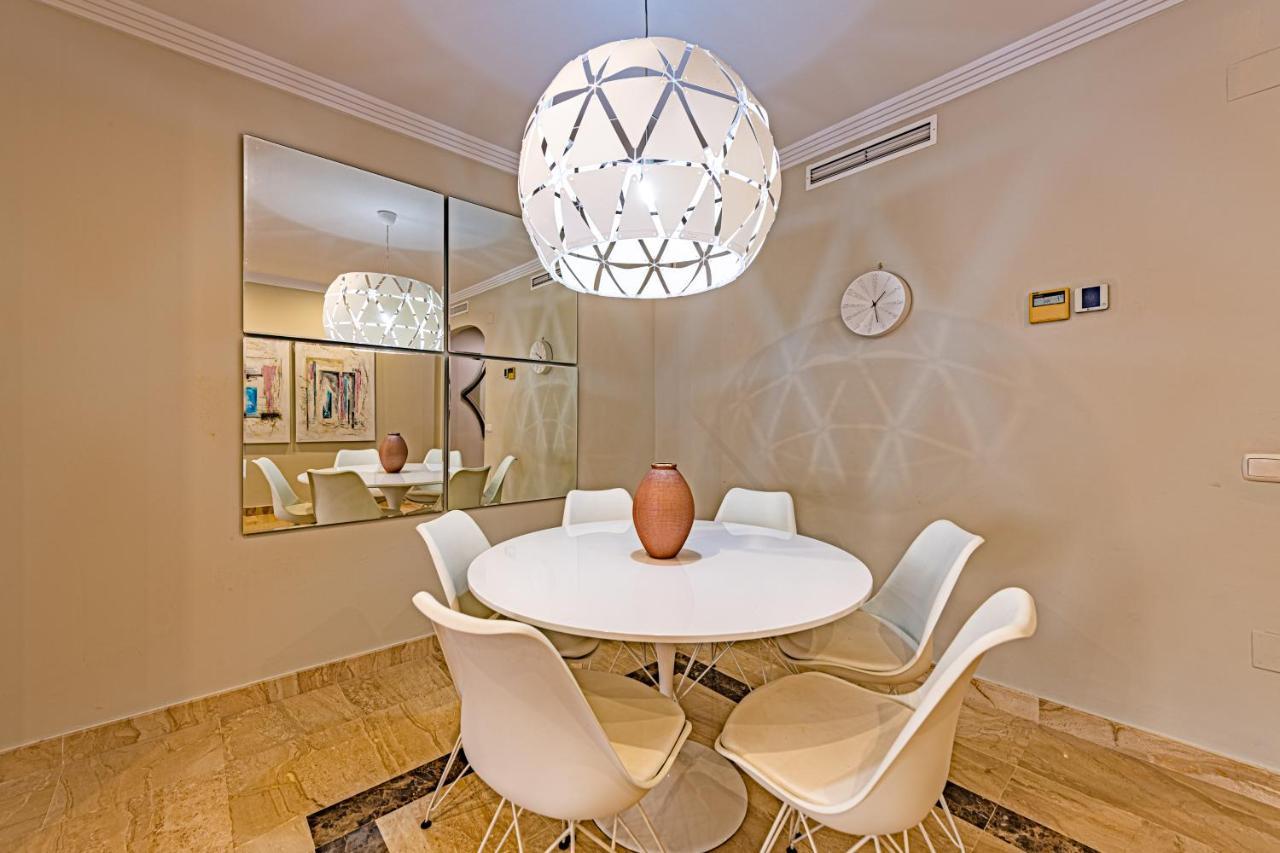 Marina Luxury Apartment Estepona Bagian luar foto