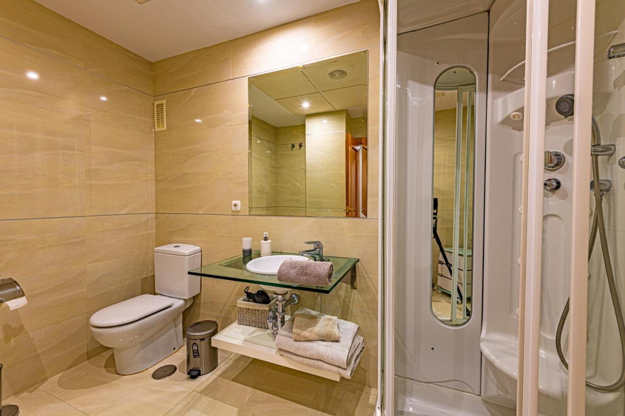 Marina Luxury Apartment Estepona Bagian luar foto