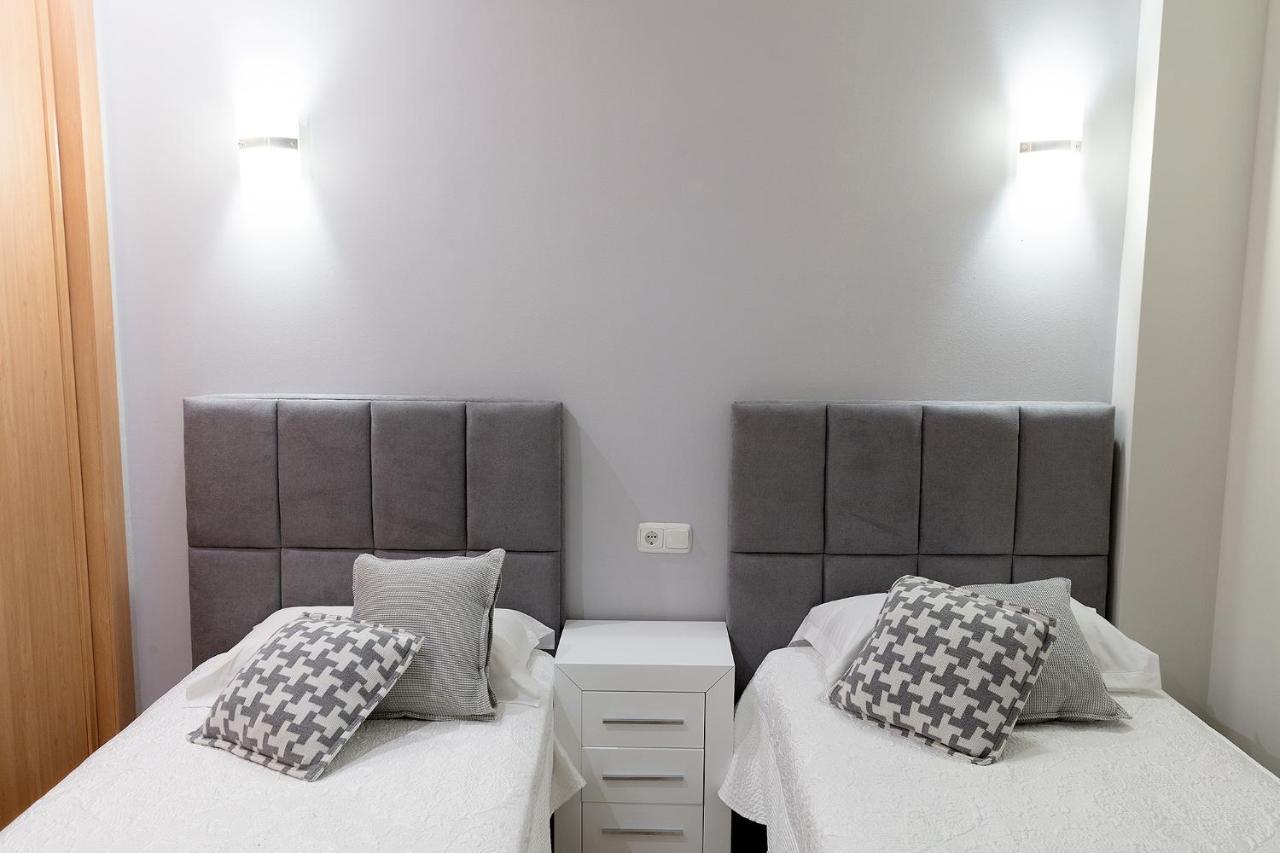 Marina Luxury Apartment Estepona Bagian luar foto