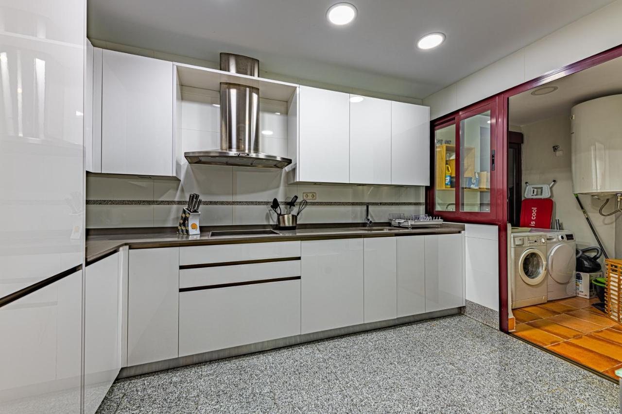 Marina Luxury Apartment Estepona Bagian luar foto