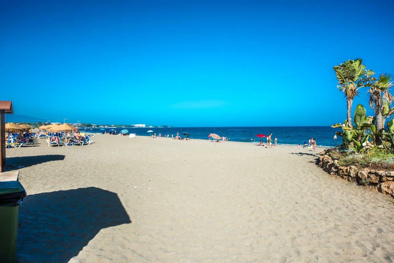 Marina Luxury Apartment Estepona Bagian luar foto