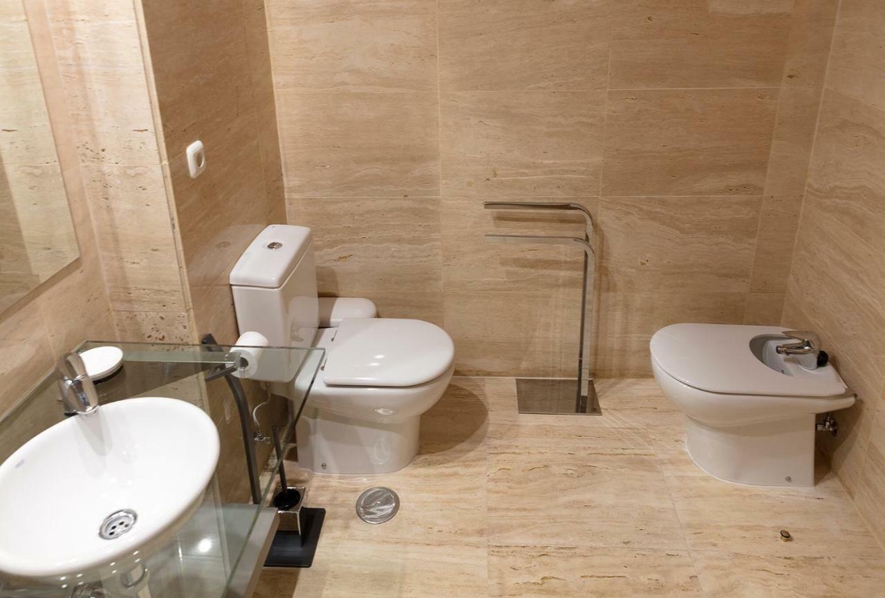 Marina Luxury Apartment Estepona Bagian luar foto