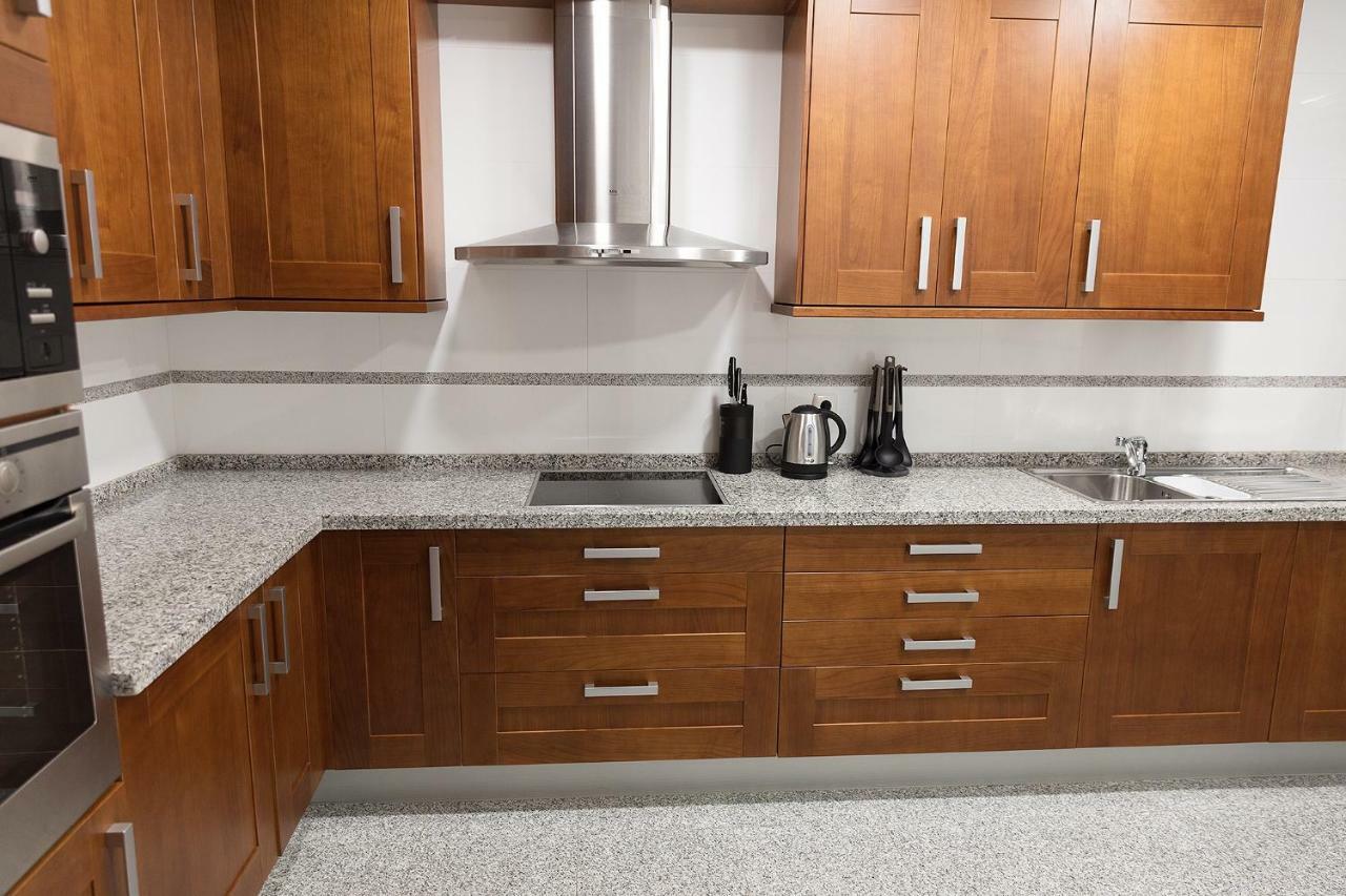 Marina Luxury Apartment Estepona Bagian luar foto